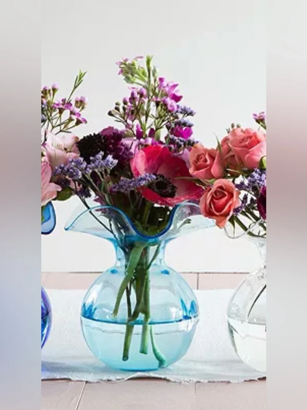 Vietri Hibiscus Glass Bud Vase, Aqua